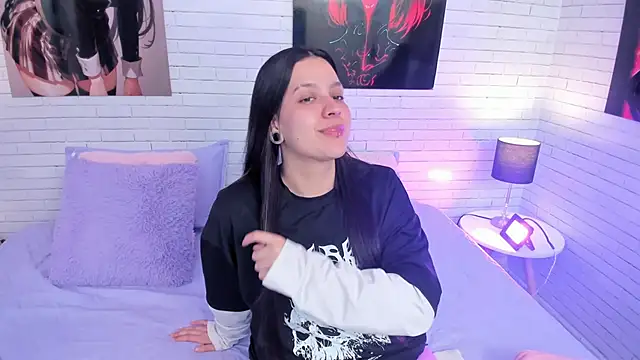 Zoe Murphy online show from November 28, 2025, 5:32 am