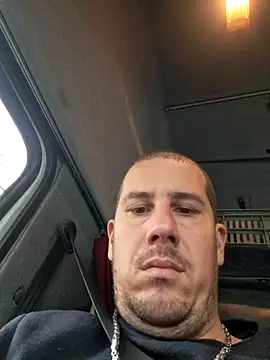 Szeximado31 online show from November 12, 2025, 6:58 am