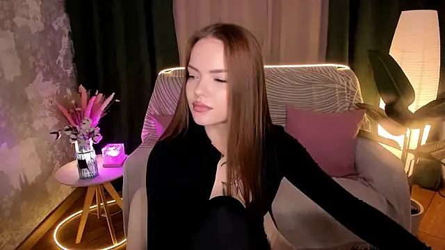 MelissaBell  online show from November 5, 2025, 2:33 am