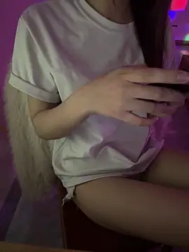 Bong-g online show from April 15, 2026, 7:58 pm