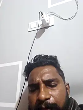 rahulsexyb online show from November 26, 2025, 8:21 pm