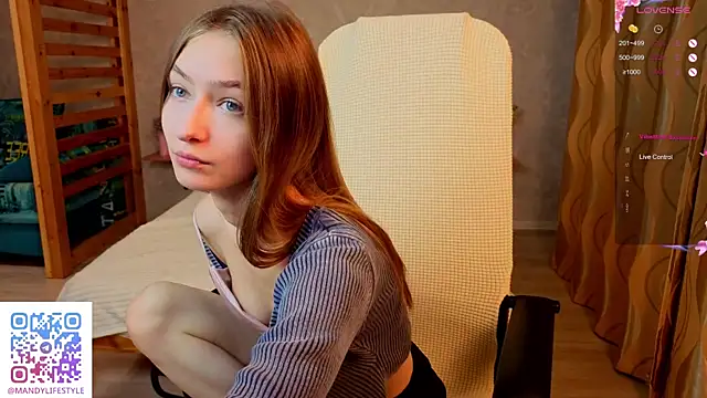 Snapshot of Candy_Mandyy chatting on November 21, 2025, 1:59 am Candy Mandyy online show from November 21, 2025, 1:59 am