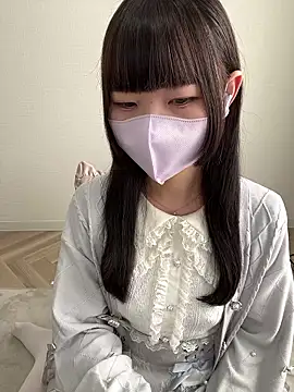 Reina cute 00  online show from February 22, 2026, 6:24 am