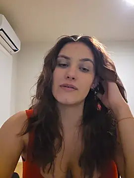 Snapshot of MiaRides19 chatting on May 4, 2026, 8:27 pm MiaRides19 online show from May 4, 2026, 8:27 pm