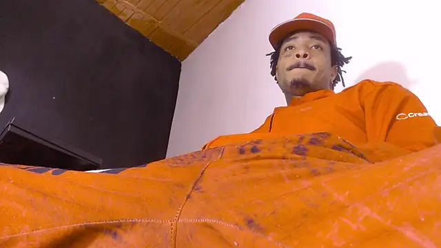 Anaconda larga online show from April 11, 2026, 6:56 pm