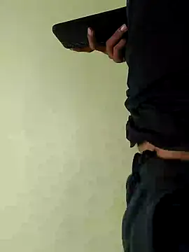 Snapshot of sai_1_2_3 chatting on December 3, 2025, 4:27 pm sai 1 2 3 online show from December 3, 2025, 4:27 pm