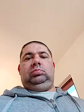 Snapshot of marek2355 chatting on October 20, 2025, 11:54 am marek2355 online show from October 20, 2025, 11:54 am