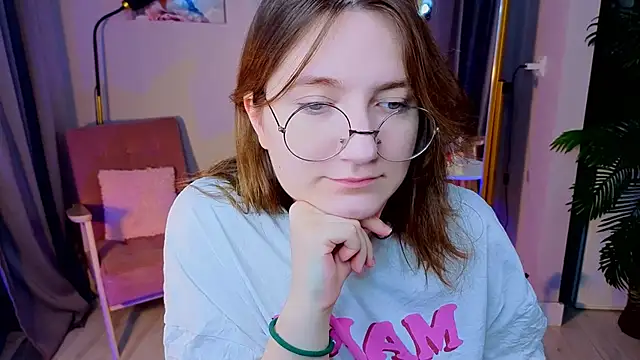 fairy tara online show from November 15, 2025, 9:00 pm