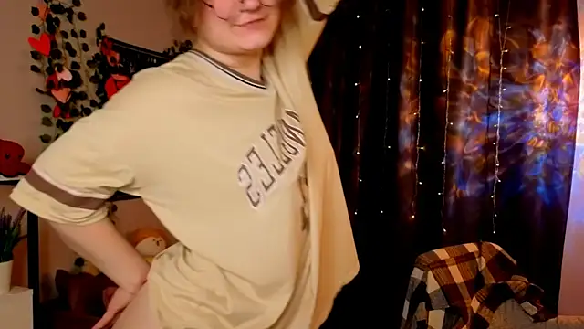 fairy tara online show from April 17, 2026, 9:51 pm