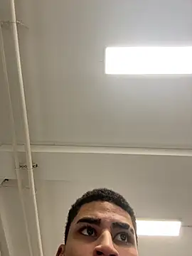 Snapshot of Anaconda_Negra20 chatting on February 2, 2026, 8:35 am Anaconda Negra20 online show from February 2, 2026, 8:35 am