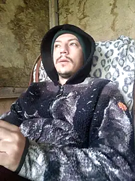 bbyxklaus online show from November 29, 2025, 12:08 pm