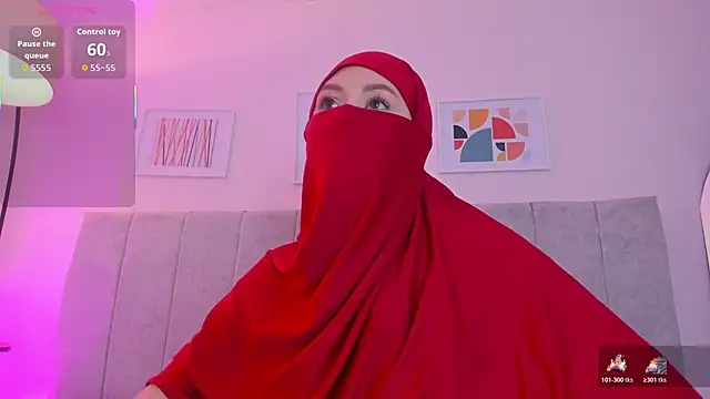 fatiima  online show from November 20, 2025, 7:02 pm