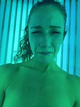 PetitemarieeThaReal online show from October 30, 2025, 9:59 pm