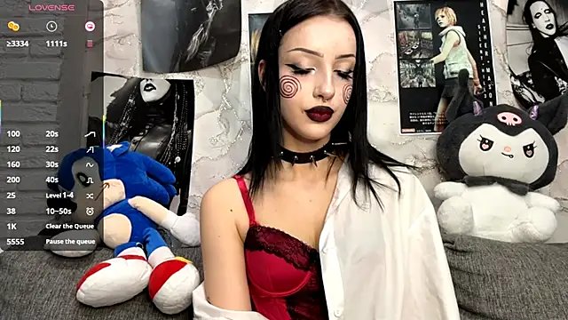 ForeTiff online show from October 31, 2025, 7:15 pm