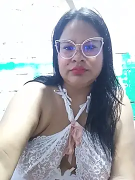 Snapshot of celeste122595 chatting on July 10, 2026, 9:17 pm celeste122595 online show from July 10, 2026, 9:17 pm