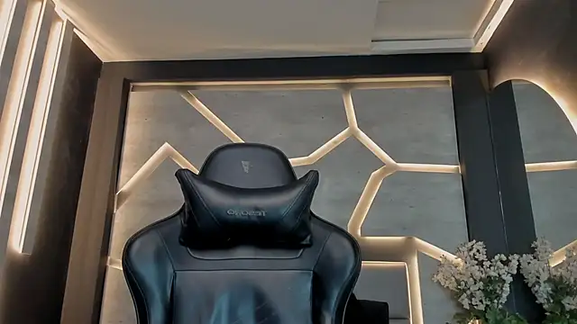 ArohomLester online show from November 14, 2025, 10:58 am