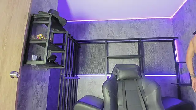 ArohomLester online show from January 7, 2026, 7:16 pm