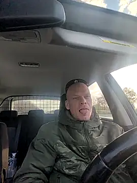 Kinky Play1 online show from April 4, 2026, 7:28 am