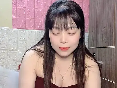 Butterfly kee online show from December 5, 2025, 2:25 pm