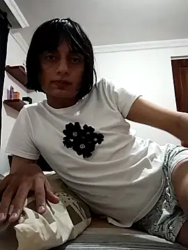 sophiasleepy1 online show from November 3, 2025, 4:58 am