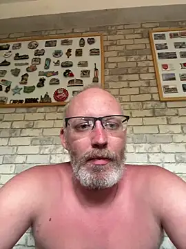 Snapshot of Cedric7653 chatting on May 28, 2026, 2:25 pm Cedric7653 online show from May 28, 2026, 2:25 pm