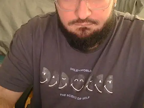 Snapshot of moneyman_11 chatting on December 17, 2025, 8:31 am moneyman 11 online show from December 17, 2025, 8:31 am