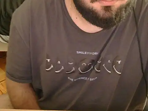 Snapshot of moneyman_11 chatting on April 5, 2026, 9:39 am moneyman 11 online show from April 5, 2026, 9:39 am