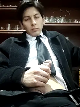 Carriata larry online show from November 8, 2025, 5:07 am