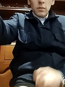 Carriata larry online show from November 9, 2025, 6:23 am