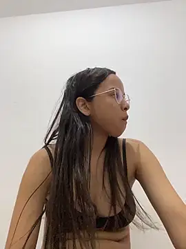 Bab Angel online show from November 9, 2025, 11:36 pm