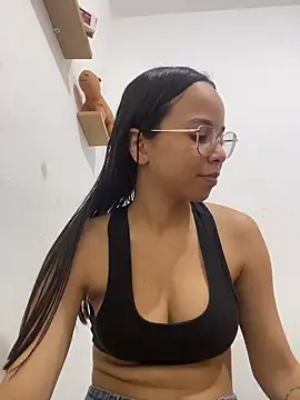 Bab Angel online show from December 2, 2025, 7:09 pm