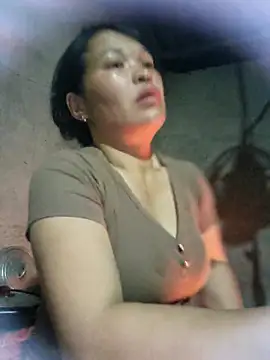 chipu06 online show from April 10, 2026, 12:10 pm