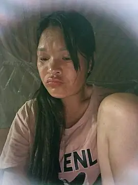 chipu06 online show from April 16, 2026, 10:23 pm