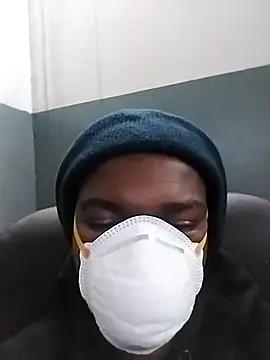 loVbRo1 online show from November 2, 2025, 10:56 pm