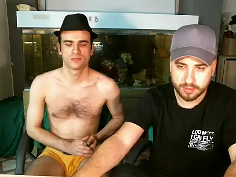 Snapshot of 2hellboys chatting on October 23, 2025, 10:19 pm 2hellboys online show from October 23, 2025, 10:19 pm