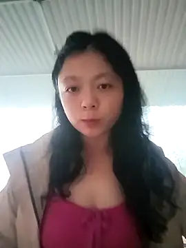 lisa-bae00 online show from December 3, 2025, 11:58 pm