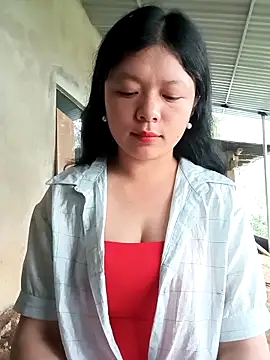 lisa-bae00 online show from April 21, 2026, 11:18 pm