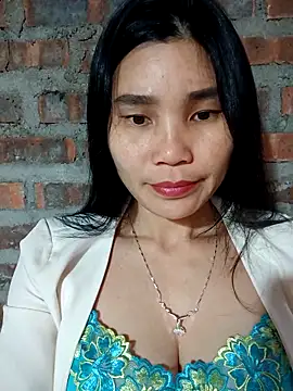 Bear bear0 online show from February 12, 2026, 4:18 am