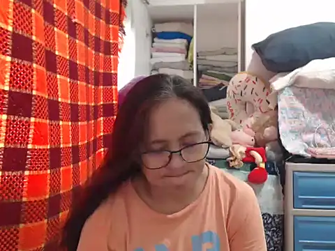 Kinkybela2025 online show from November 28, 2025, 12:57 am