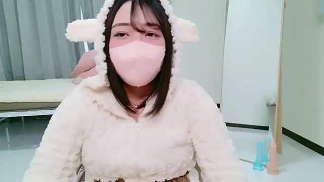Snapshot of yui_chan00 chatting on April 8, 2026, 6:57 am yui chan00 online show from April 8, 2026, 6:57 am