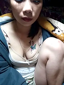 mekaka00 online show from April 23, 2026, 5:26 pm