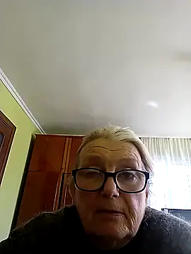 AmyLove353 online show from March 3, 2026, 2:01 pm