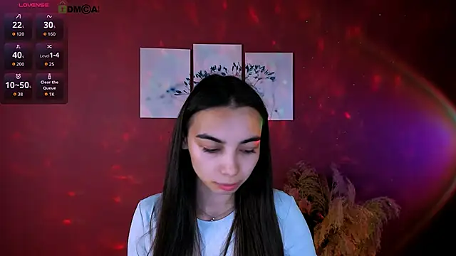 Snapshot of kira_light__ chatting on November 14, 2025, 7:56 pm kira light online show from November 14, 2025, 7:56 pm