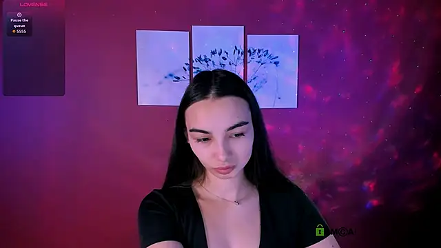 Snapshot of kira_light__ chatting on November 18, 2025, 7:29 pm kira light online show from November 18, 2025, 7:29 pm