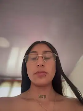 Violeet-Smith online show from March 24, 2026, 2:44 pm