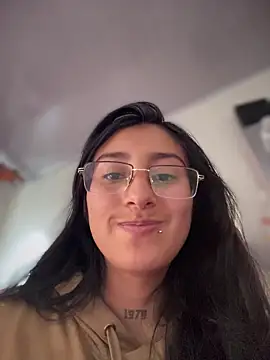 Violeet-Smith online show from March 30, 2026, 4:30 pm