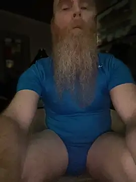 Snapshot of Macduckd chatting on June 17, 2026, 5:36 pm Macduckd online show from June 17, 2026, 5:36 pm
