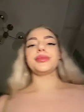 HugeBoobsAlice online show from February 8, 2026, 5:11 am