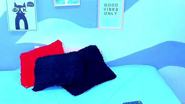 VIOLETA-28 online show from November 29, 2025, 11:46 am