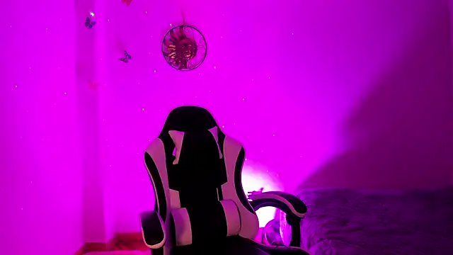 Soouf  online show from November 17, 2025, 11:27 am